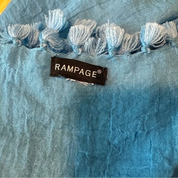 Rampage Sky blue Square Scarf with Tassels EUC - Picture 5 of 5